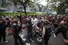 Dua Polisi Nyaris Diamuk Massa Pendemo DPR Gegara Motor Mogok - Bagian 4