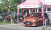 Unik, Komunitas Mobil Toyota Agya Club Gelar Drag Race di Depan Pembalap Nasional 