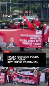 Massa Geruduk Polda Metro Desak Roy Suryo CS Ditahan