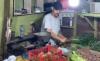 Harga Bahan Pokok Melonjak saat Ramadan, Omzet Pedagang Anjlok