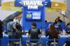 Antusiasme Pengunjung Berburu Tiket Liburan saat Travel Fair - Bagian 2