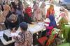 Ribuan Warga Cilincing Terima Bantuan Pangan Nontunai - Bagian 5