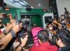 Tampang Lesu Eks Kepala BGN Dadan Hindayana Diborgol-Pakai Baju Tahanan Kejagung - Bagian 3