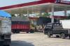 Solar Langka di Tuban, Sopir Truk Antre Berjam-jam di SPBU