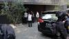 Penyidik KPK Geledah Rumah Wamen Silmy Karim, Dikawal Belasan Brimob Bersenjata - Bagian 1