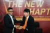 Ekspresi Shin Tae-yong Resmi Jadi Pelatih Persija Jakarta     - Bagian 4