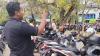 Viral! Penarikan Paksa Motor Digagalkan, Polisi Adu Mulut dengan Debt Collector