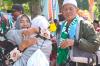 Tangis Bahagia Warnai Kepulangan Jemaah Haji Bojonegoro, Disambut Para Keluarga