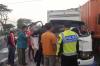 Kecelakaan Beruntun Truk Tabrak Elf di Lamongan, 3 Orang Terluka