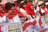 Ribuan Emak-Emak Unjuk Rasa Dukung MBG Dilanjutkan - Bagian 5