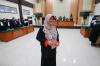Dokter Tifa Jalani Sidang Perdana Kasus Dugaan Ijazah Palsu Jokowi - Bagian 1