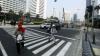 JPO Bundaran HI Dibongkar, Warga Menyeberang di Pelican Crossing - Bagian 1