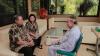 SBY dan Ani Yudhoyono Jenguk Habibie di RSPAD - Bagian 2