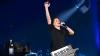 Bawa Lagu-Lagu Hits, Charlie Puth Hibur Penggemar - Bagian 3