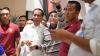  Presiden Jokowi Beli Baju untuk Kedua Cucu di Mal Tunjungan Surabaya - Bagian 2