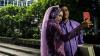 Momen Bahagia Pasangan Nikah Massal di Malam Tahun Baru - Bagian 3