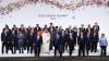 Momen Para Pemimpin Dunia Foto Bersama saat KTT G20 di Osaka - Bagian 2