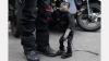 Gaya Lucu Monyet Pakai Kostum Biker - Bagian 2