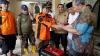 PKS Bantu Korban Banjir di Cipinang Melayu - Bagian 2
