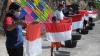 Sambut HUT Ke-76 RI, Warga Ampel Boyolali Mencuci Bendera Merah Putih Bersama-sama - Bagian 1