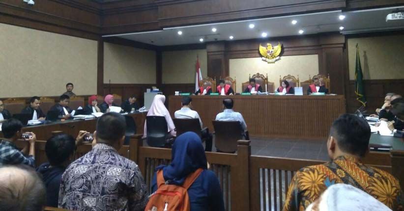 Sidang E-KTP Hadirkan Keponakan Setnov dan Adik Mantan Mendagri