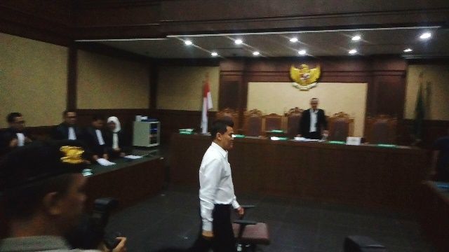 Andi Narogong Wajib Bayar Uang Pengganti USD2,5 Juta dan Rp1,1 Miliar 