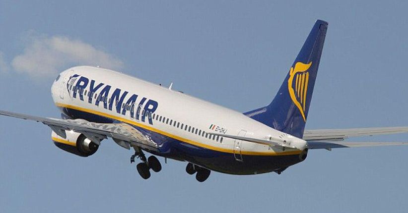 Tak Hanya di Indonesia, Ini 7 Kasus Penumpang Merokok di Pesawat 