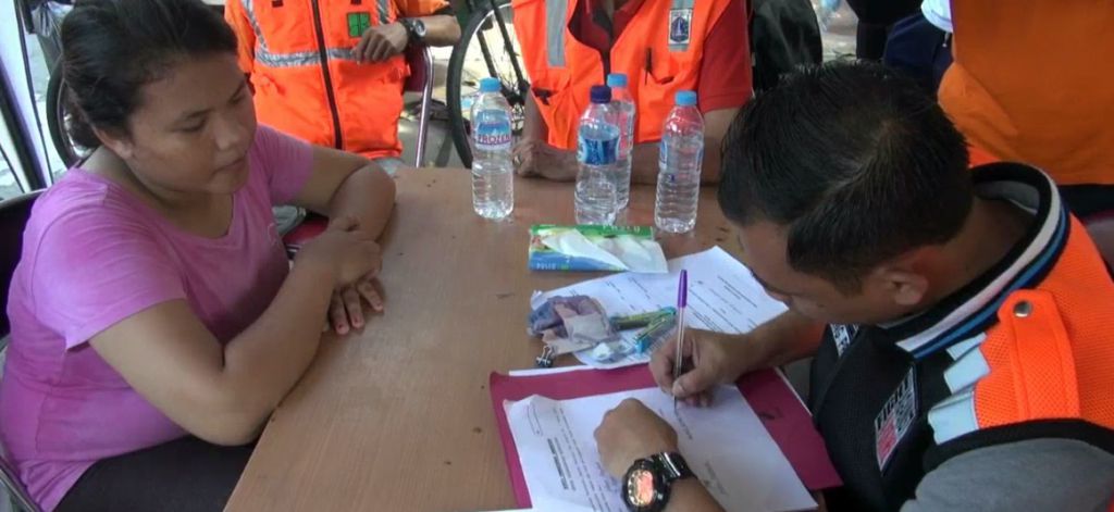 Buang Sampah Sembarangan di CFD, Warga Terancam Denda Rp 500 Ribu