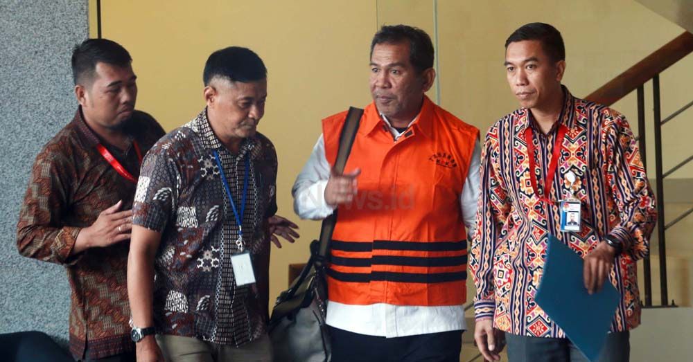 Jadi Tersangka, Bupati Hulu Sungai Tengah Terima Suap Rp3,6 M