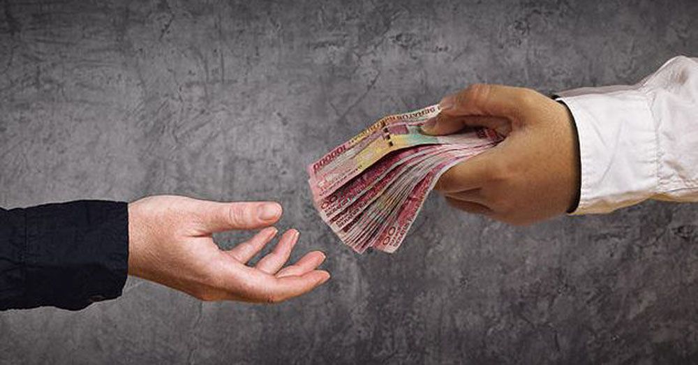 Saksi Bongkar Servis Karaoke dan Perempuan untuk Tim Auditor