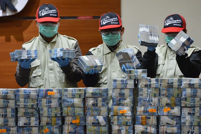 Calon Kepala Daerah Tersangka Korupsi Harus Diganti