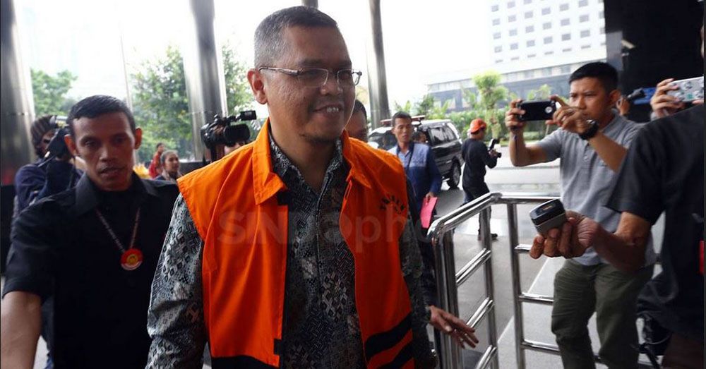 Suap Proyek PUPR, Tri Menolak Dititipi Uang Rp11 M dari Terdakwa Yudi