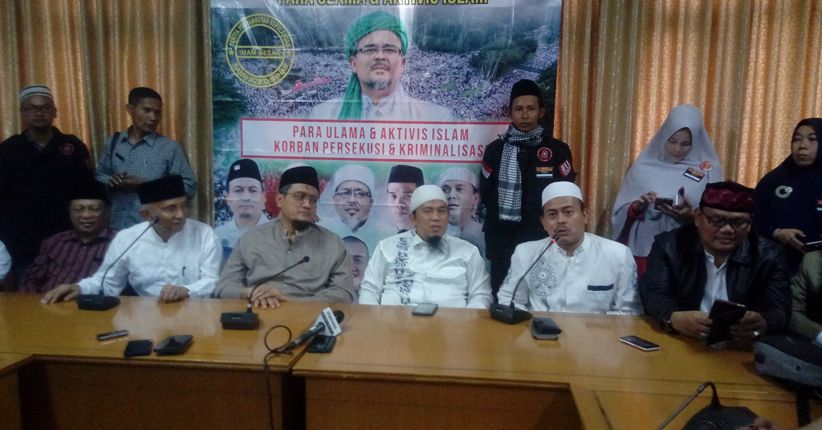 Amien Rais Minta Polisi Jangan Main Tangkap Habib Rizieq