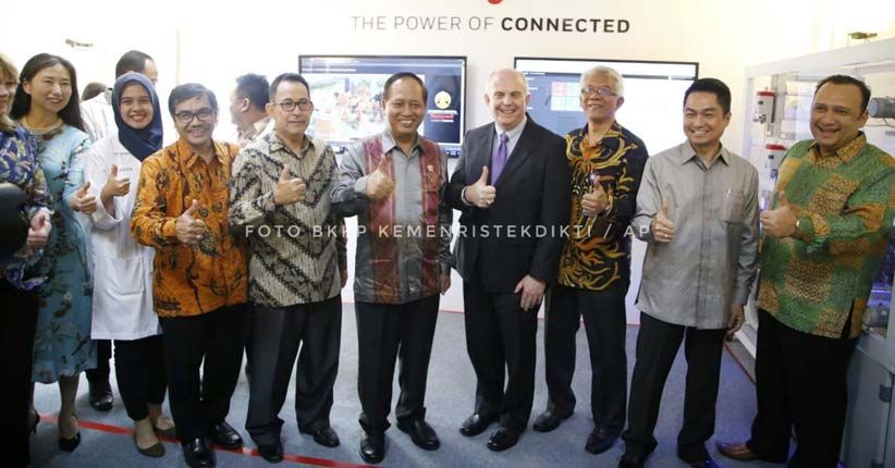 Kemristekdikti Beri Bantuan Biaya Kuliah Anak Korban Terorisme