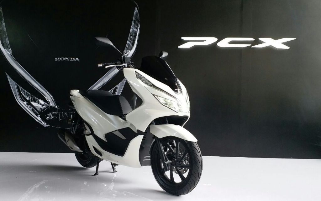 Resmi Dikenalkan, Honda PCX Berhadapan Langsung dengan NMAX