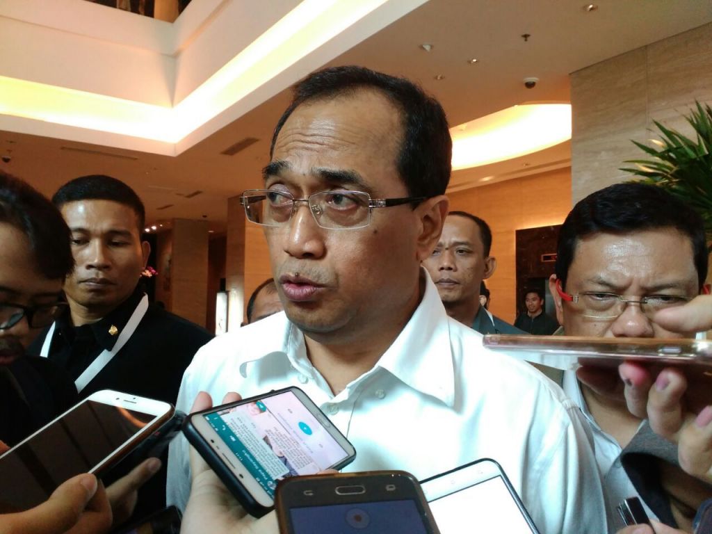 Menhub Kaji Permintaan Penghapusan Bagasi Gratis Lion Air