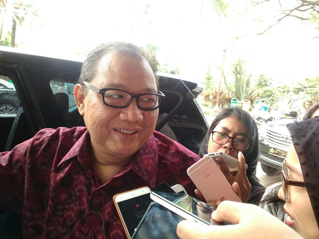 Pemerintah Kaji Pengalihan Pengesahan Badan Usaha Koperasi