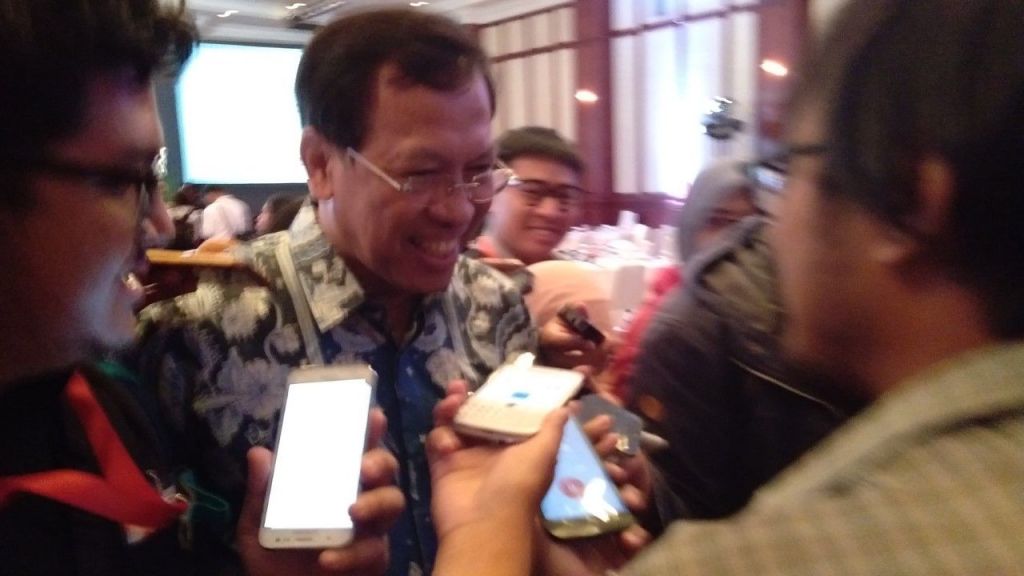 Dikabarkan Gantikan Ken di Dirjen Pajak, Robert Hanya Tersenyum