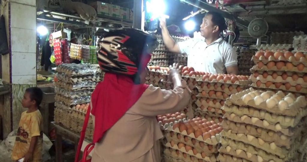 Kemendag Terus Godok Aturan HET Daging dan Telur Ayam