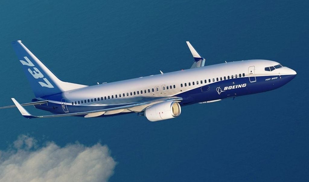 Luhut Minta Boeing Buka Kantor dan Pabrik di Indonesia