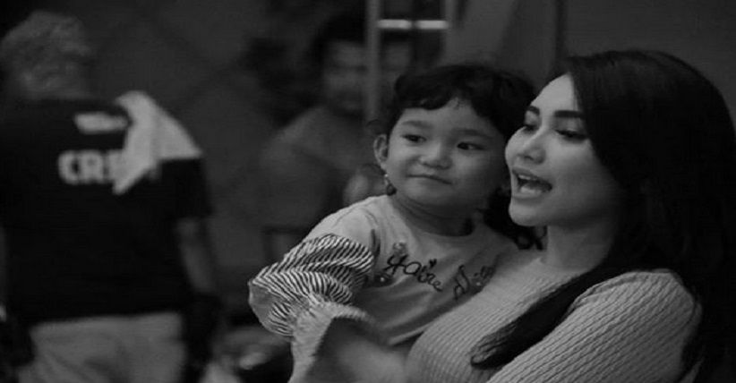 Ayu Ting Ting Rencana Ajak Bilqis Liburan ke Jepang 