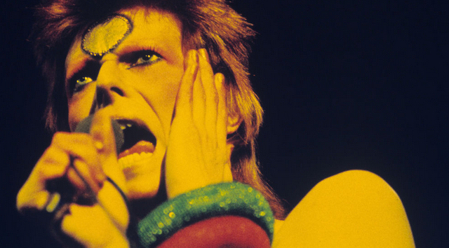 Mengenang David Bowie dari Tata Rias Wajah