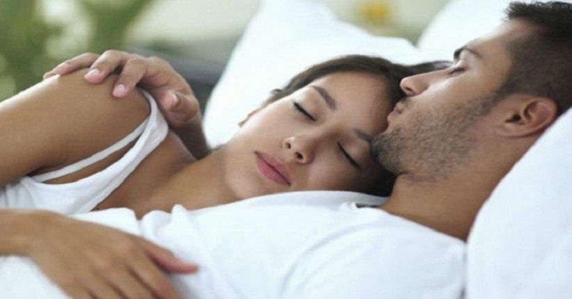 5 Posisi Seks yang Bisa Redakan Stres 