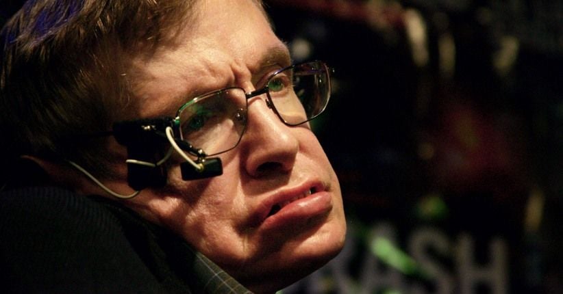 Stephen Hawking Memiliki Kekayaan 20 Juta Dolar AS