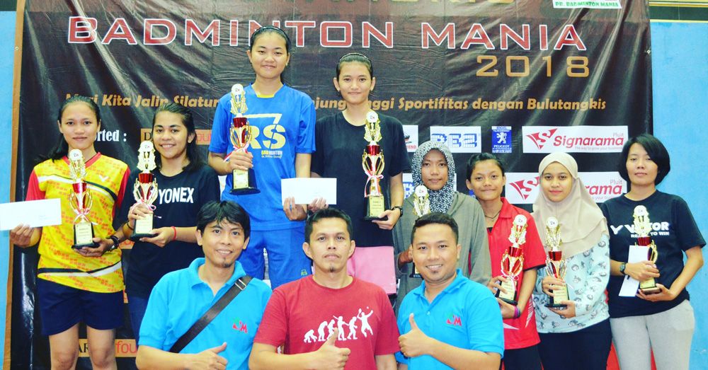 PB Badminton Mania Sukseskan Turnamen Bulu Tangkis Se-Jabodetabek