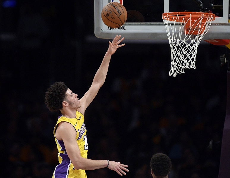 Lonzo Ball Pecahkan Rekor LeBrown James