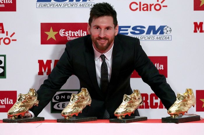 Messi Samai Raihan Sepatu Emas Ronaldo