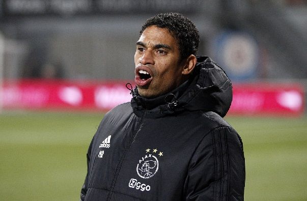 Pecat Keizer, Ajax Tunjuk Legenda Belanda Jadi Pelatih Sementara