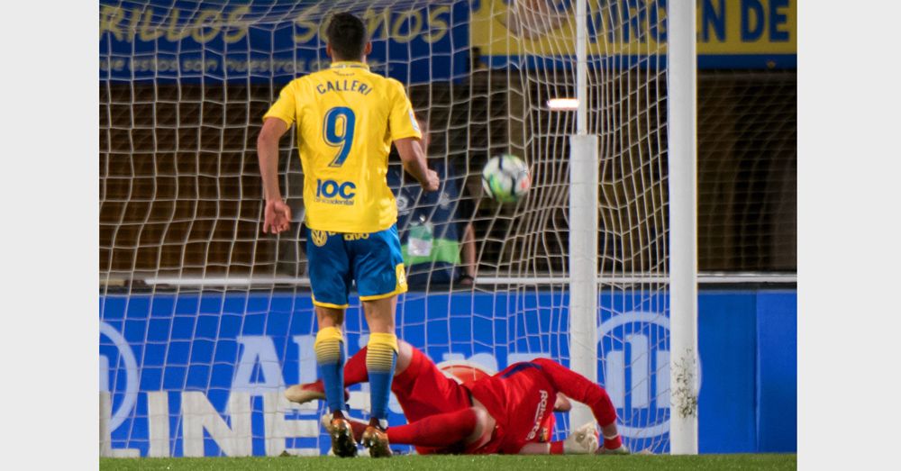 Ditahan Imbang, Iniesta Keluhkan Penalti Las Palmas