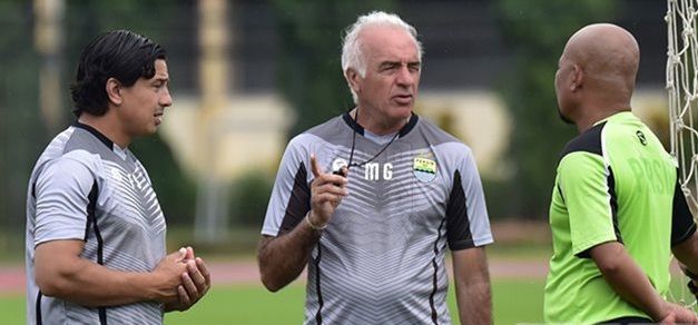 Pelatih Persib Mario Gomez Hobi Datangkan Para Mantan